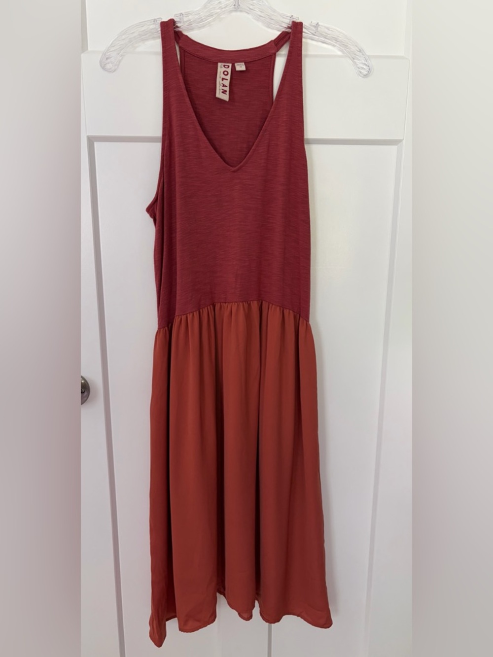 Anthropologie Dolan Left Coast Collection XS V-Neck Burnt Orange Pleated Dress